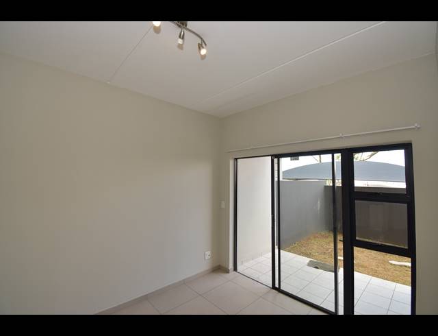 2 BEDROOM APARTMENT FOR SALE IN NORTH RIDING